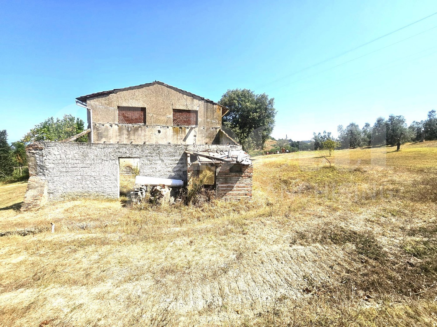 Rustico da ristrutturare a Empoli