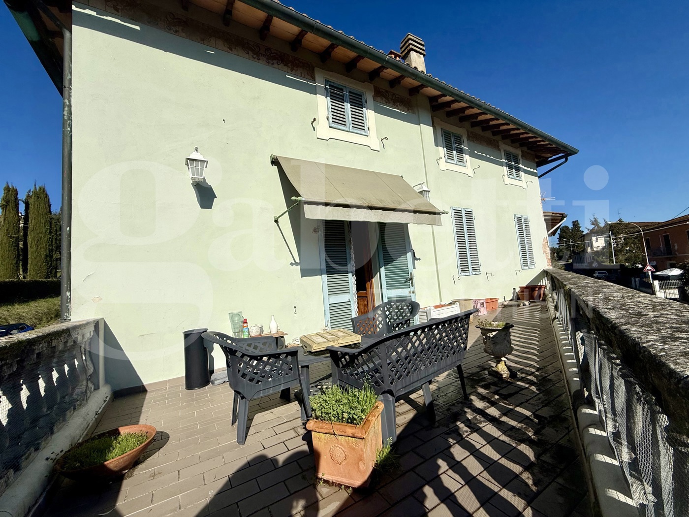 Casa indipendente con giardino a Fucecchio