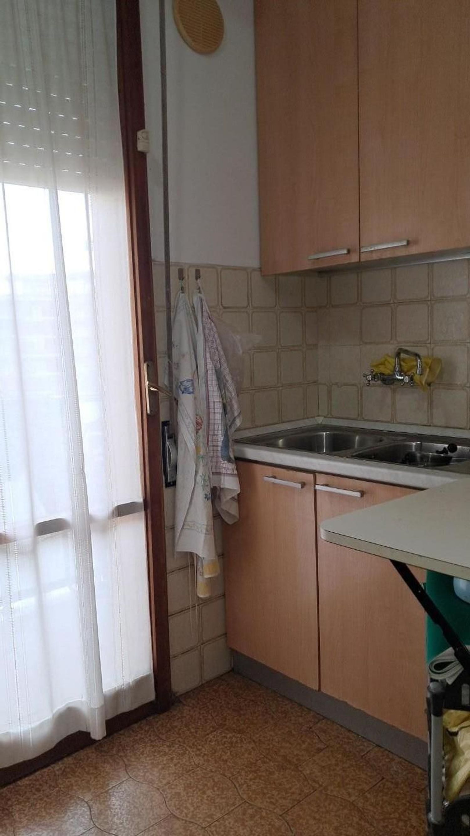 Appartamento con terrazzo a Cascina