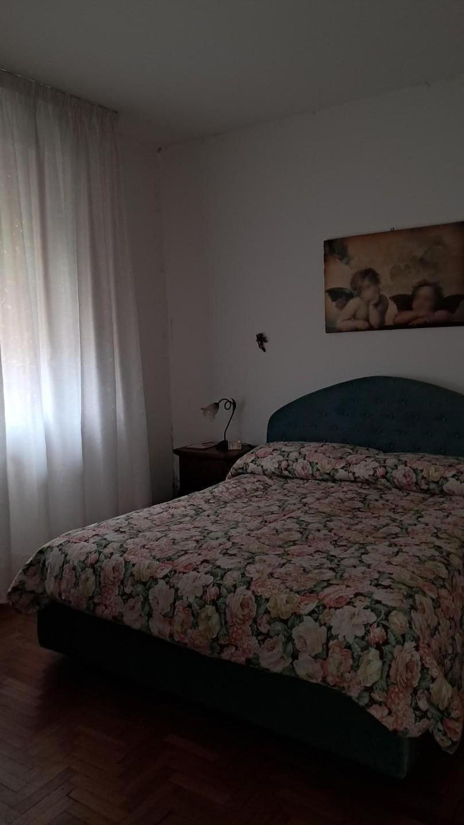 Appartamento con terrazzo a Cascina
