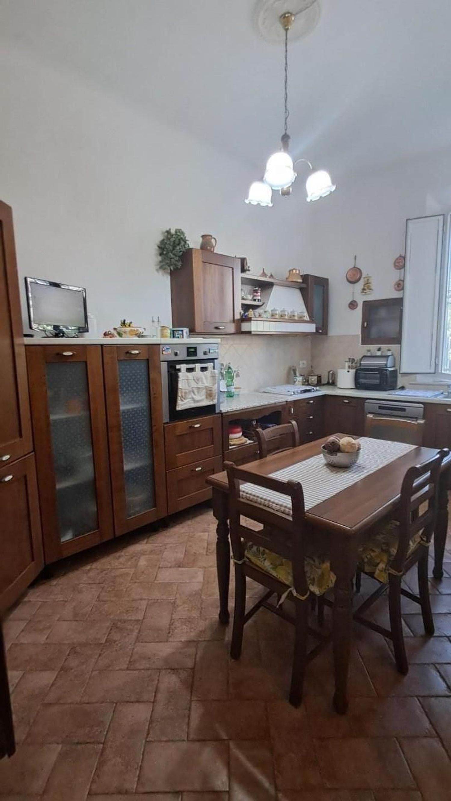 Villa con giardino a Cascina