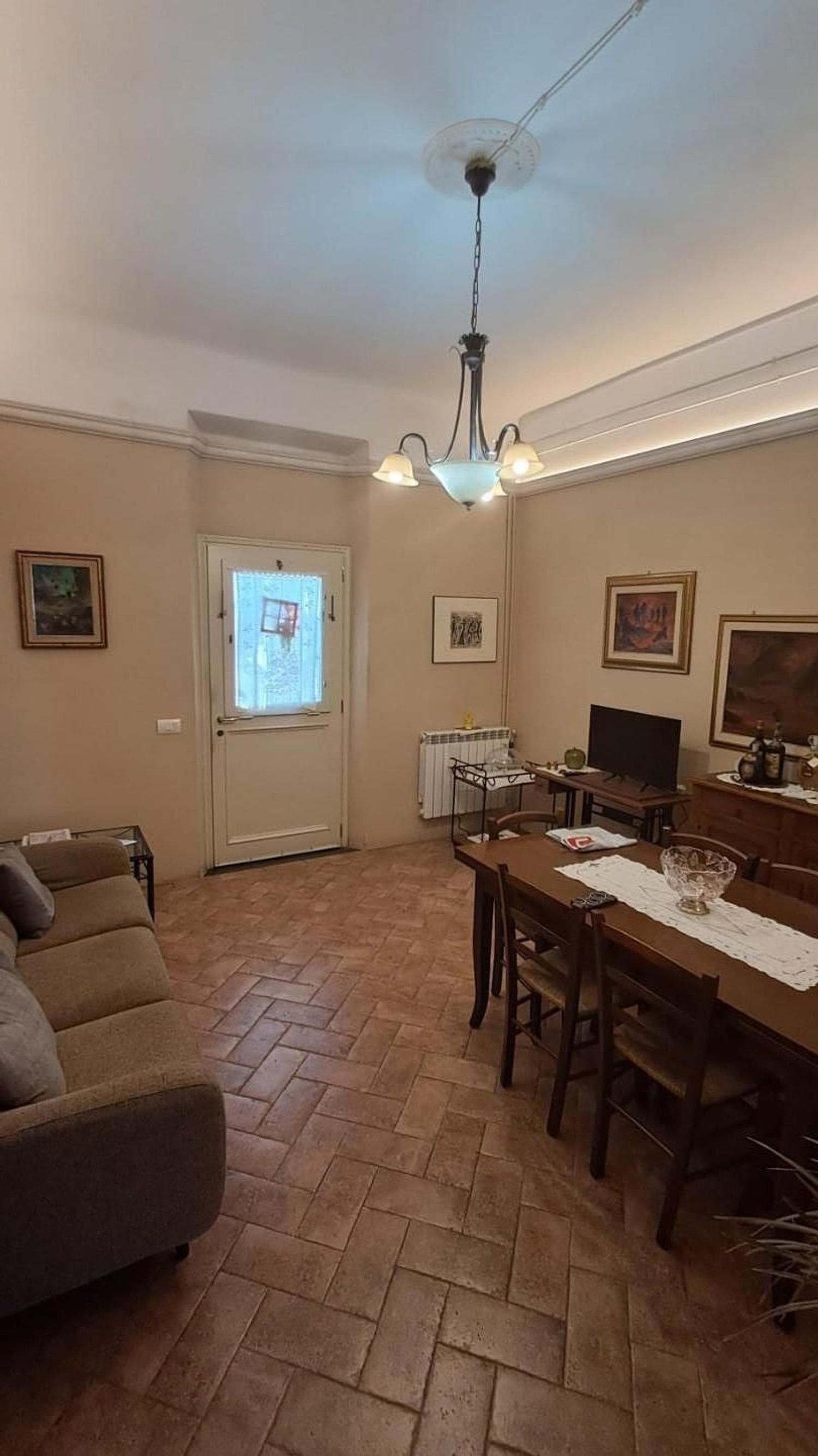 Villa con giardino a Cascina