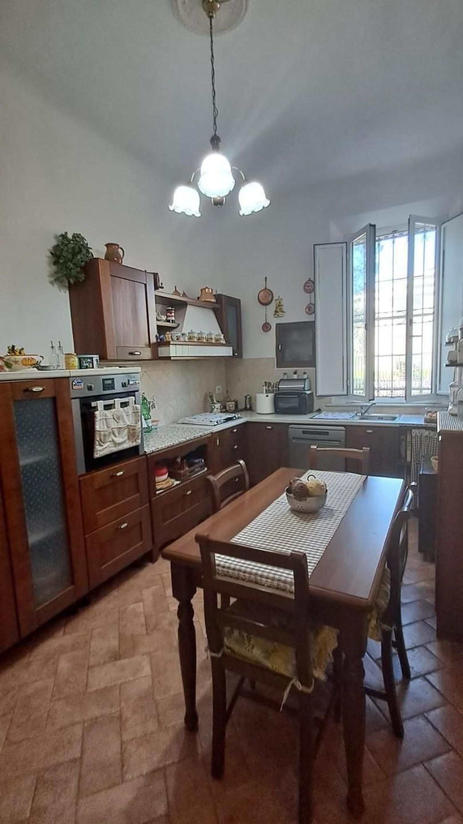 Villa con giardino a Cascina
