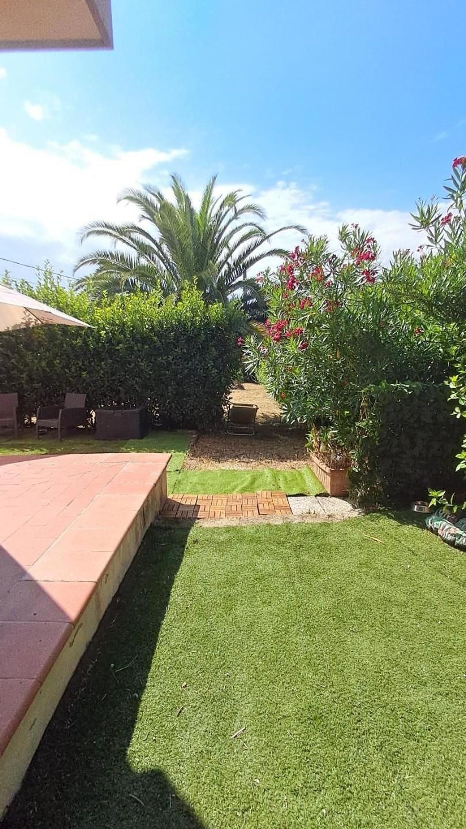 Villa con giardino a Calcinaia