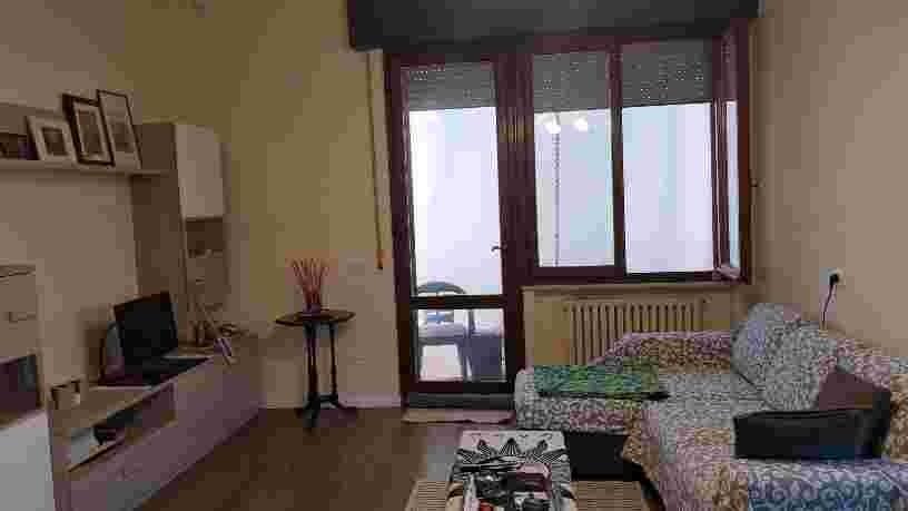 Attico con terrazzo a Cascina