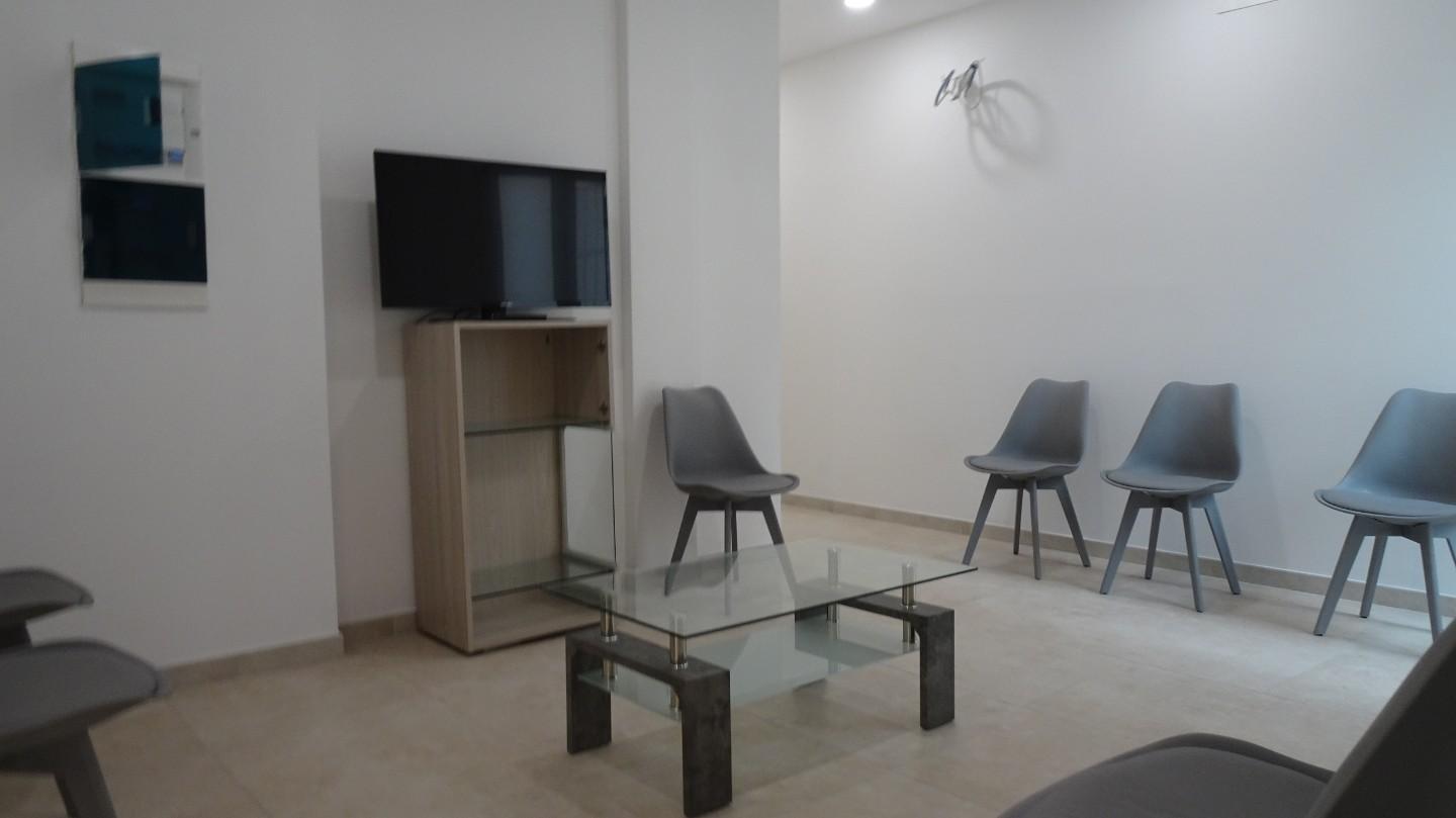 Ufficio ristrutturato a Cascina