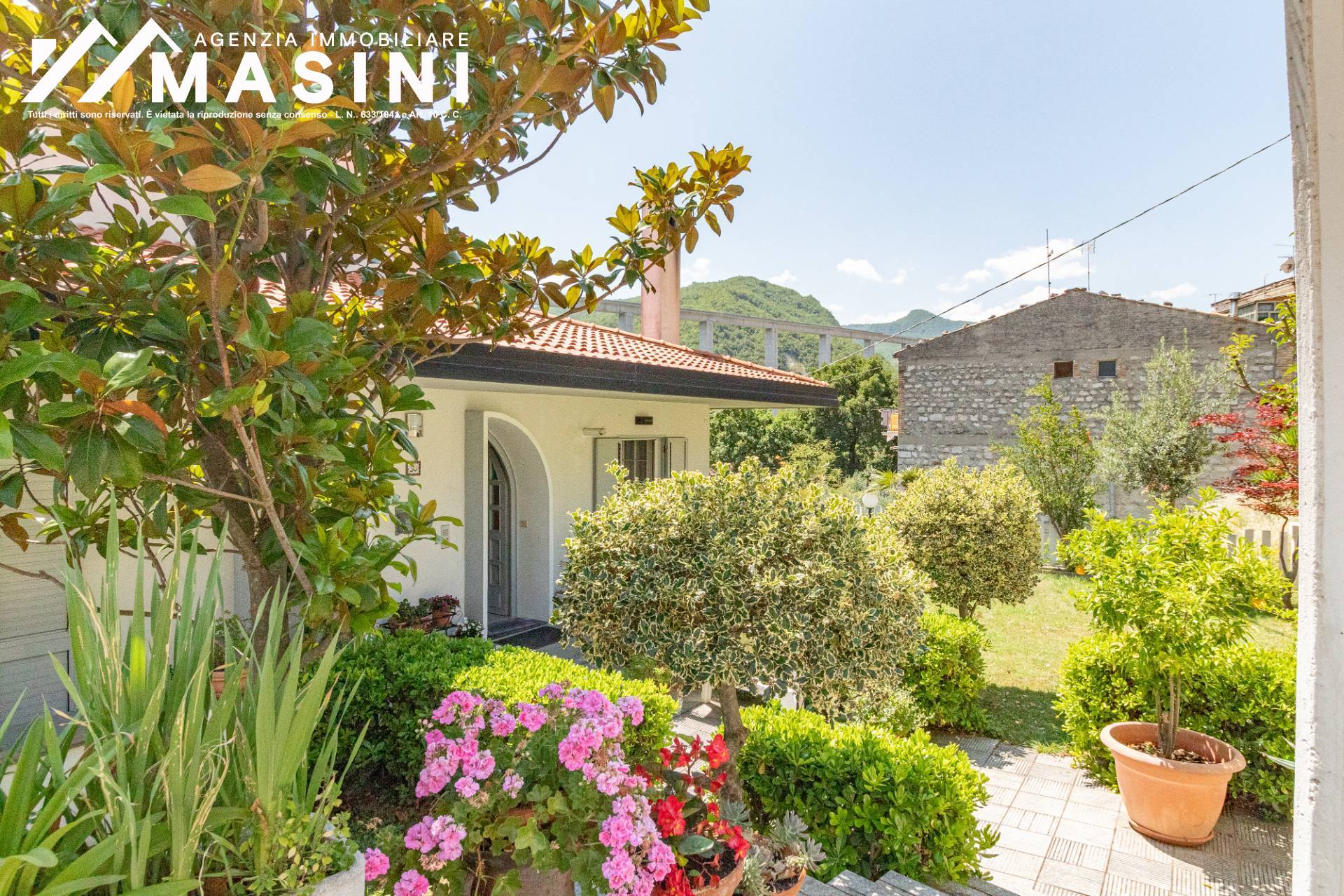 Villa in vendita a Villa Santa Maria