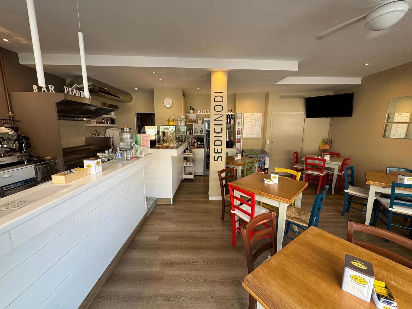 Attivit� commerciale Bar e tabacchi in vendita a Cesenatico
