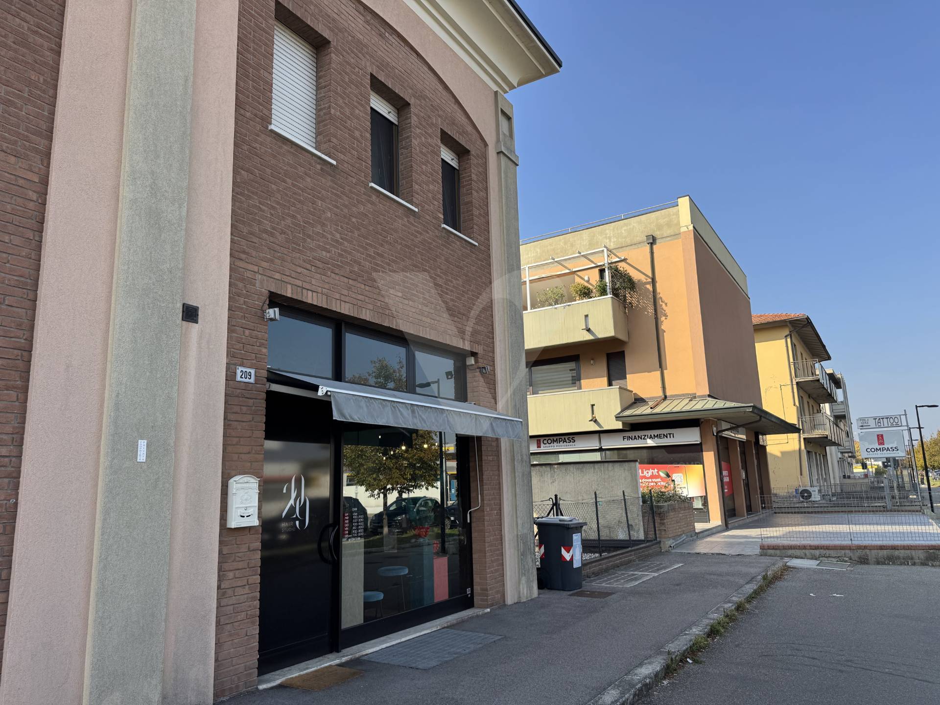 Locale commerciale in vendita a Cesena