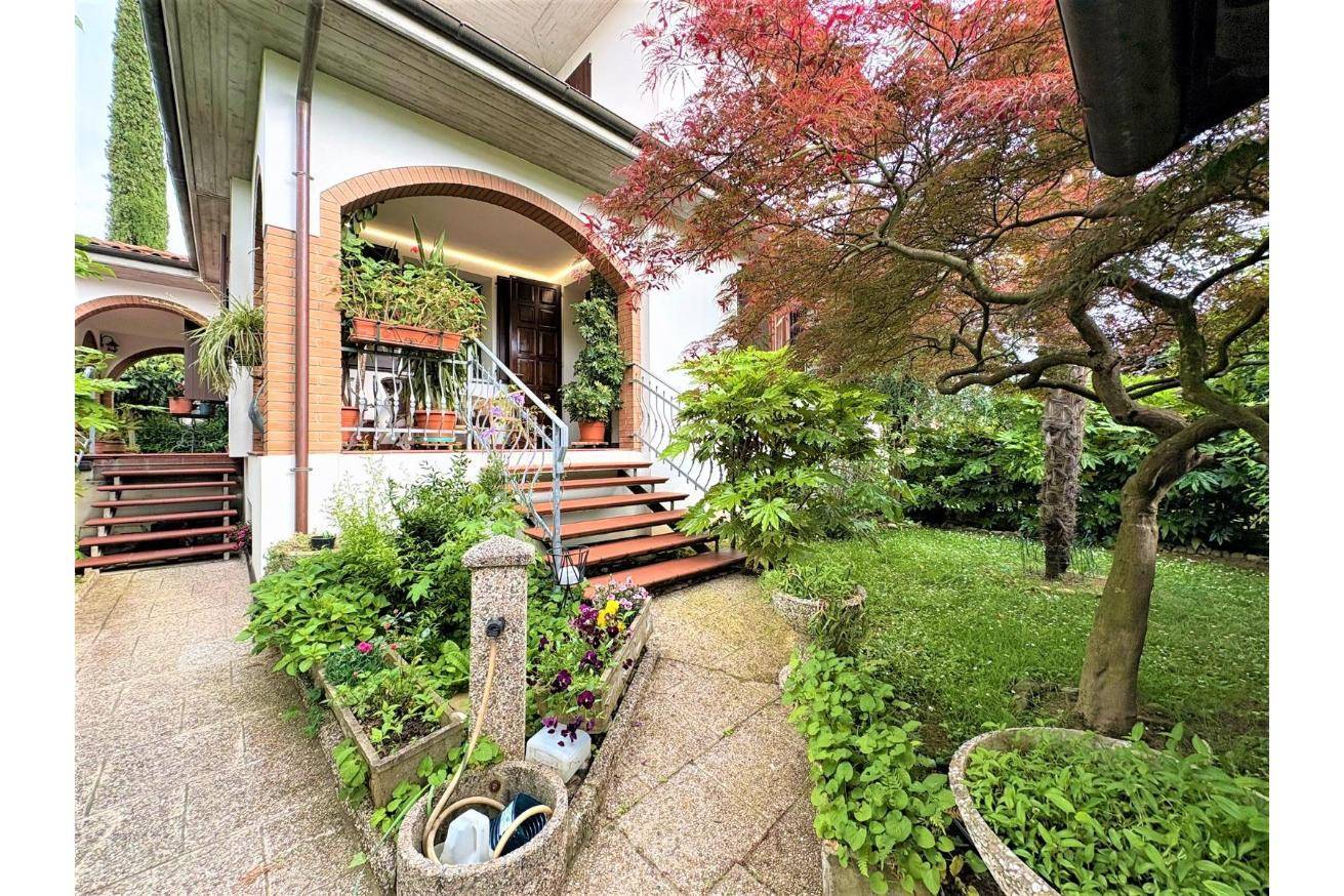 Villa in vendita a Castel San Pietro Terme