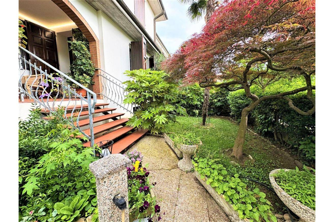Villa in vendita a Castel San Pietro Terme