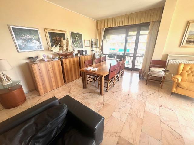 Appartamento in vendita a Rapallo