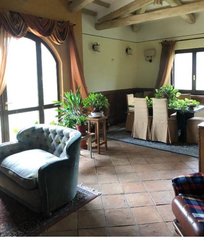 Villa in vendita a Montopoli di Sabina