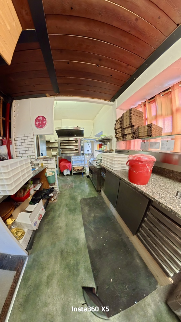 Attivit� commerciale Ristorante e pizzeria in vendita a Bolzano