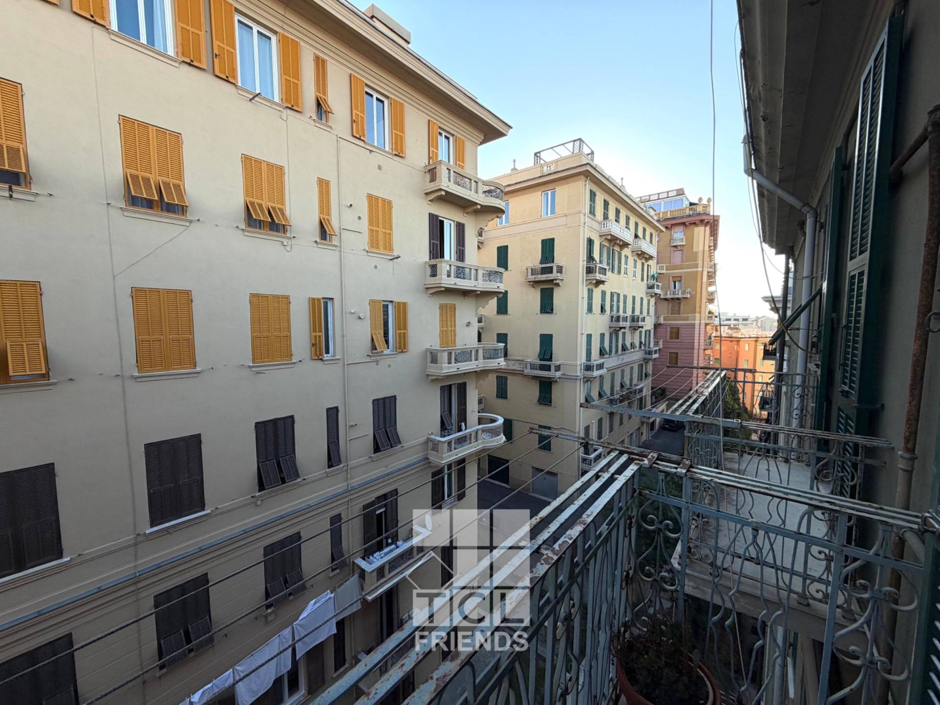 Appartamento in vendita a Genova, Carignano