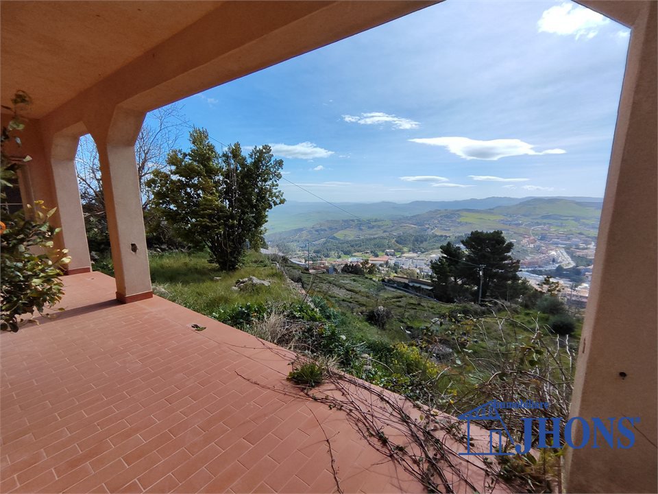Villa in vendita a Enna