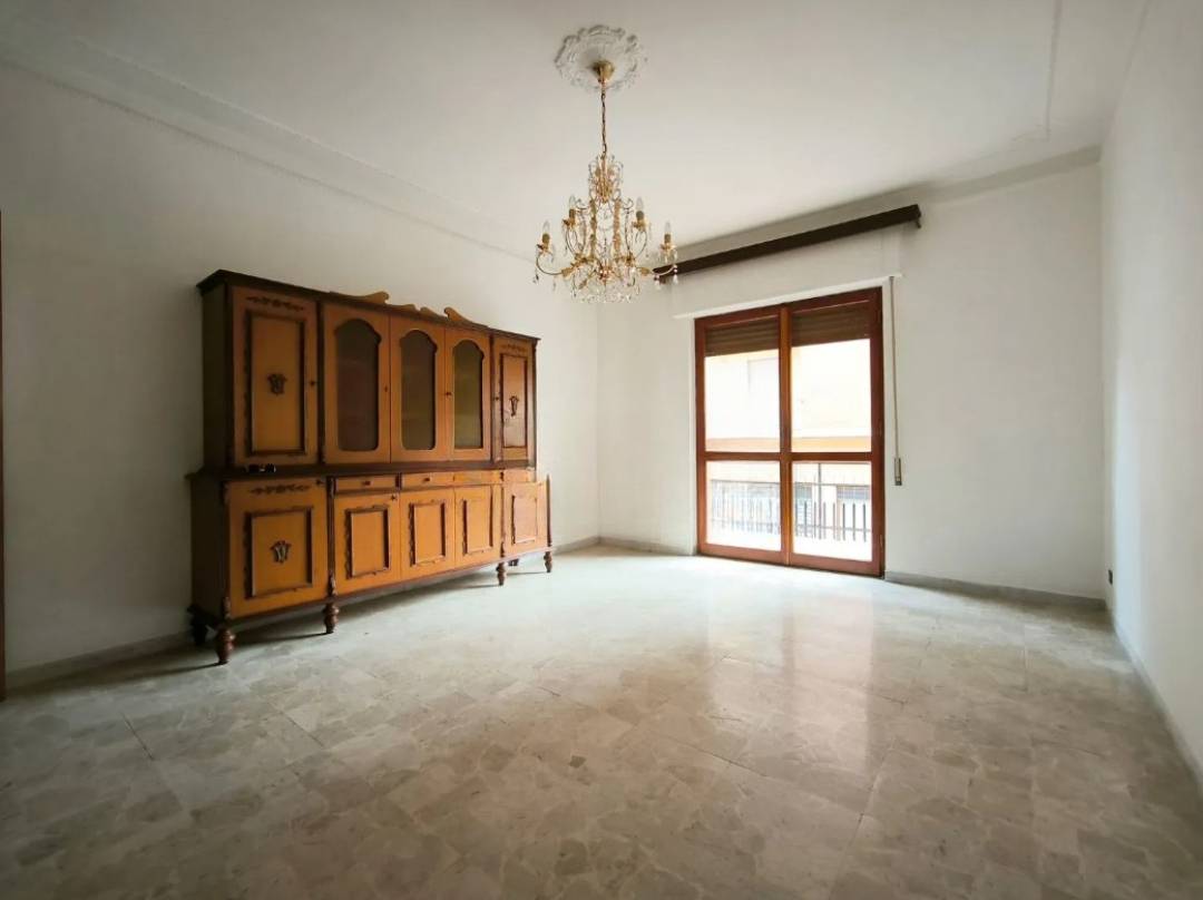 Appartamento in vendita a Carrara