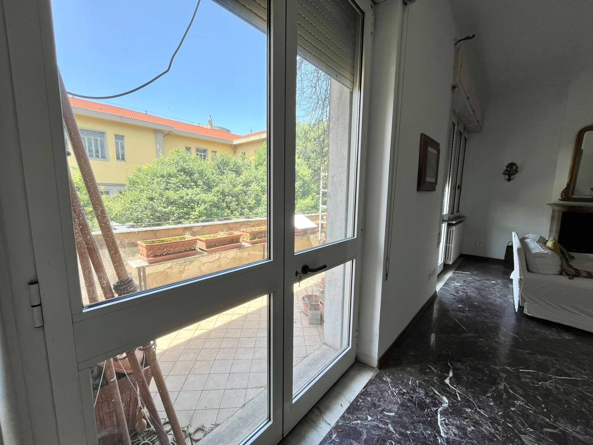 Appartamento in vendita a Massa, Centro