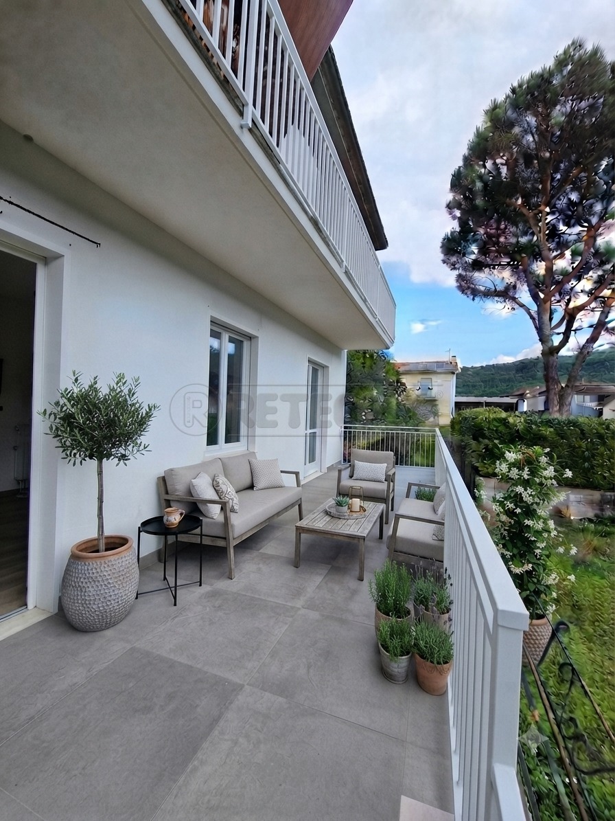Casa indipendente con giardino in via giovanni battista s. 11, Arcugnano