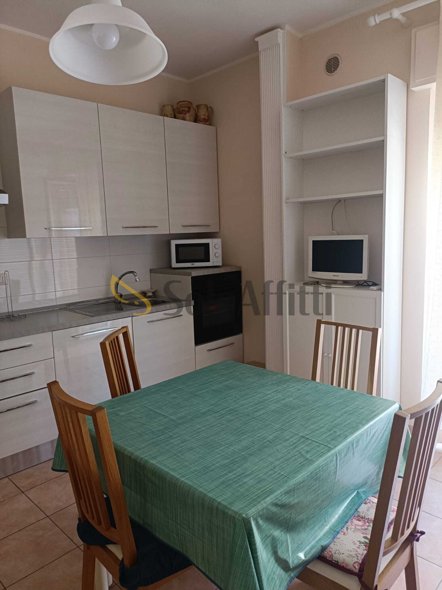 Trilocale in affitto in via costanza bruno 34, Siracusa