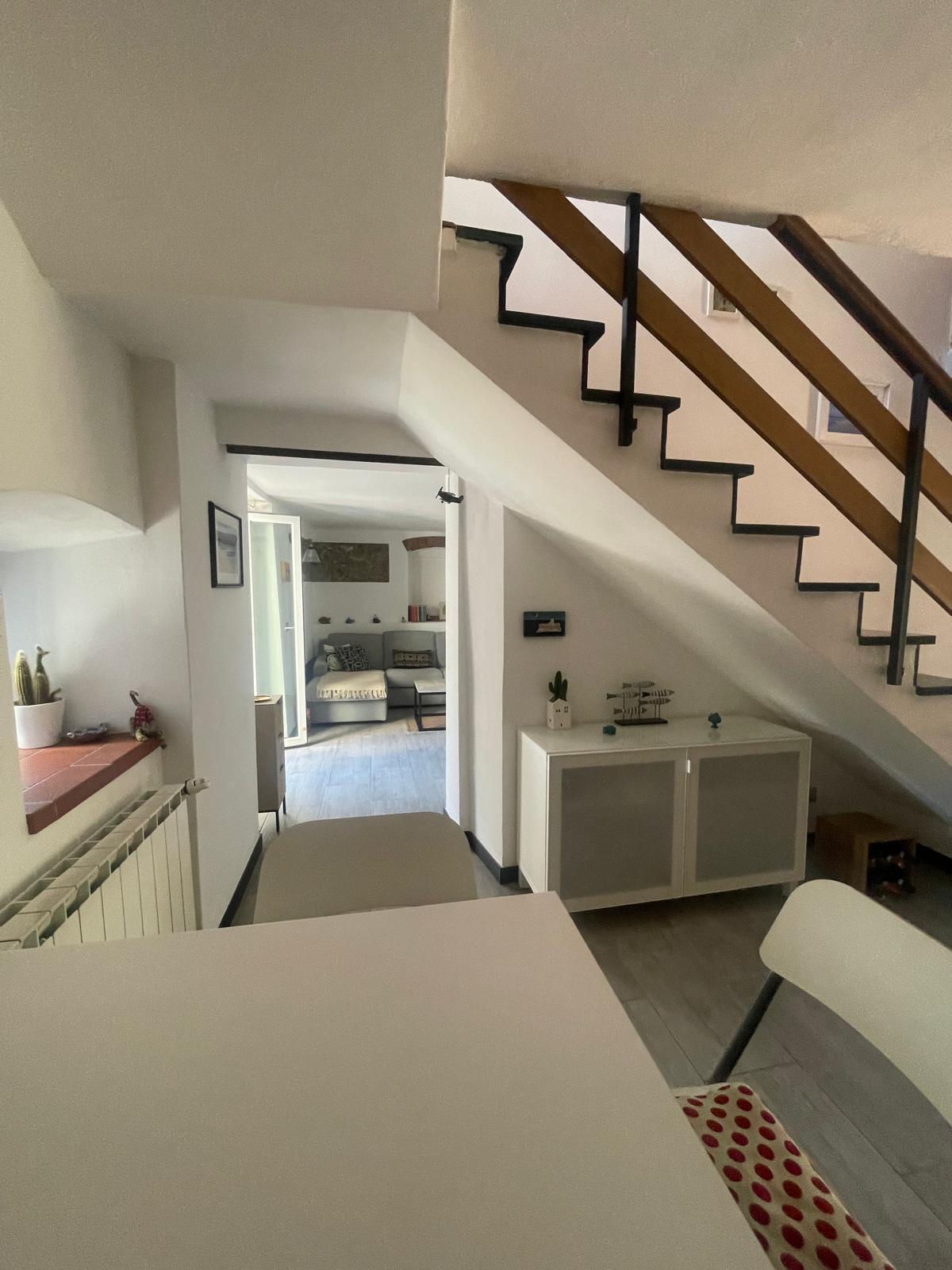 Casa indipendente con giardino a Castelnuovo Magra