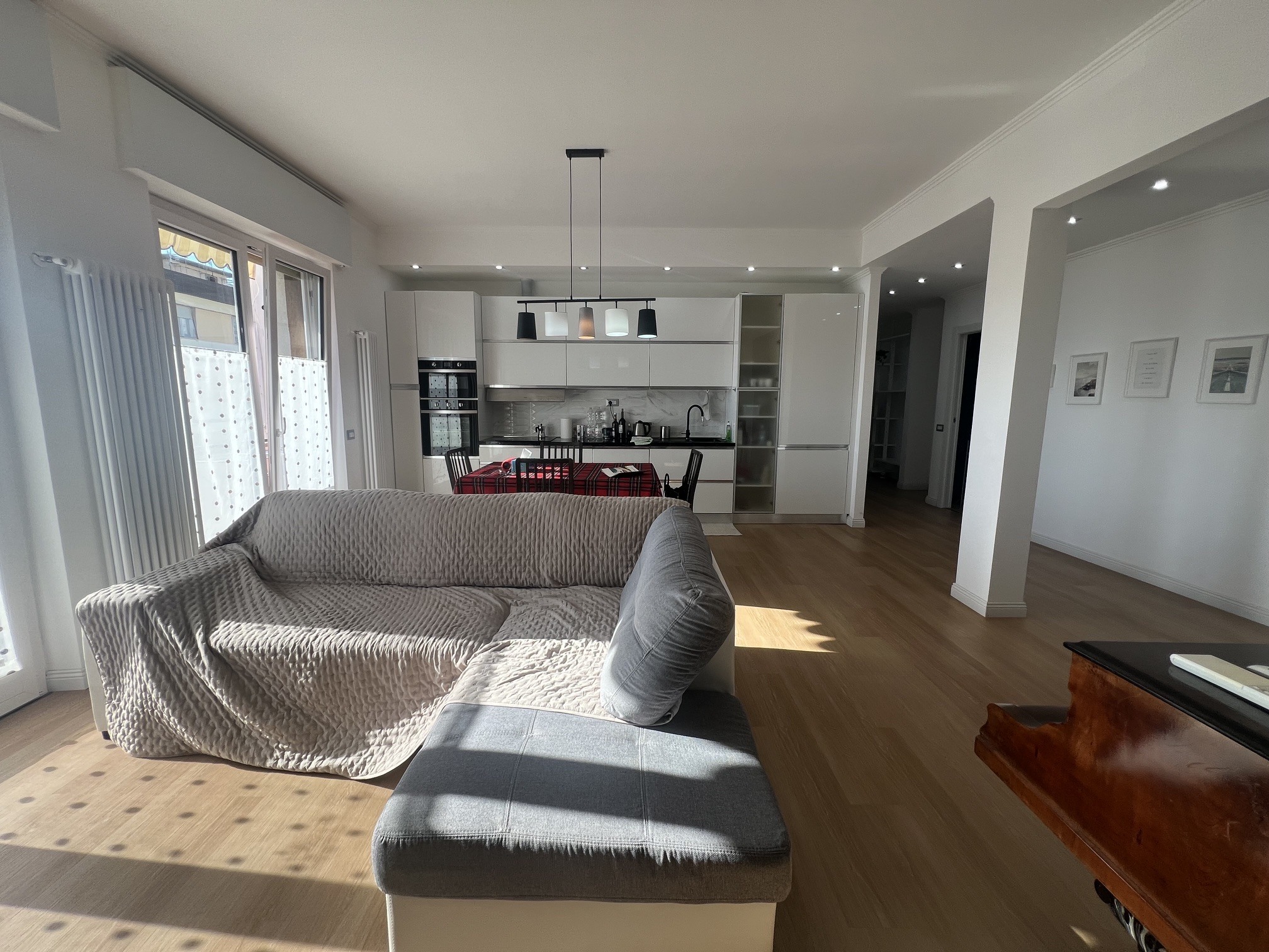 Quadrilocale con terrazzo, La Spezia est