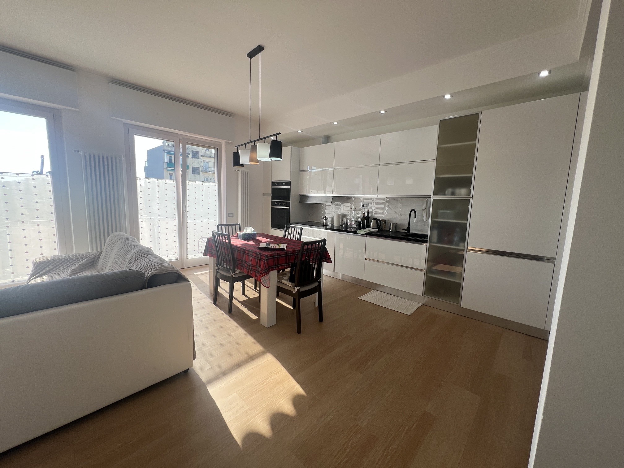 Quadrilocale con terrazzo, La Spezia est