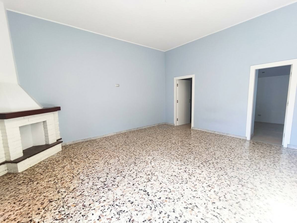 Appartamento in affitto a Brusciano