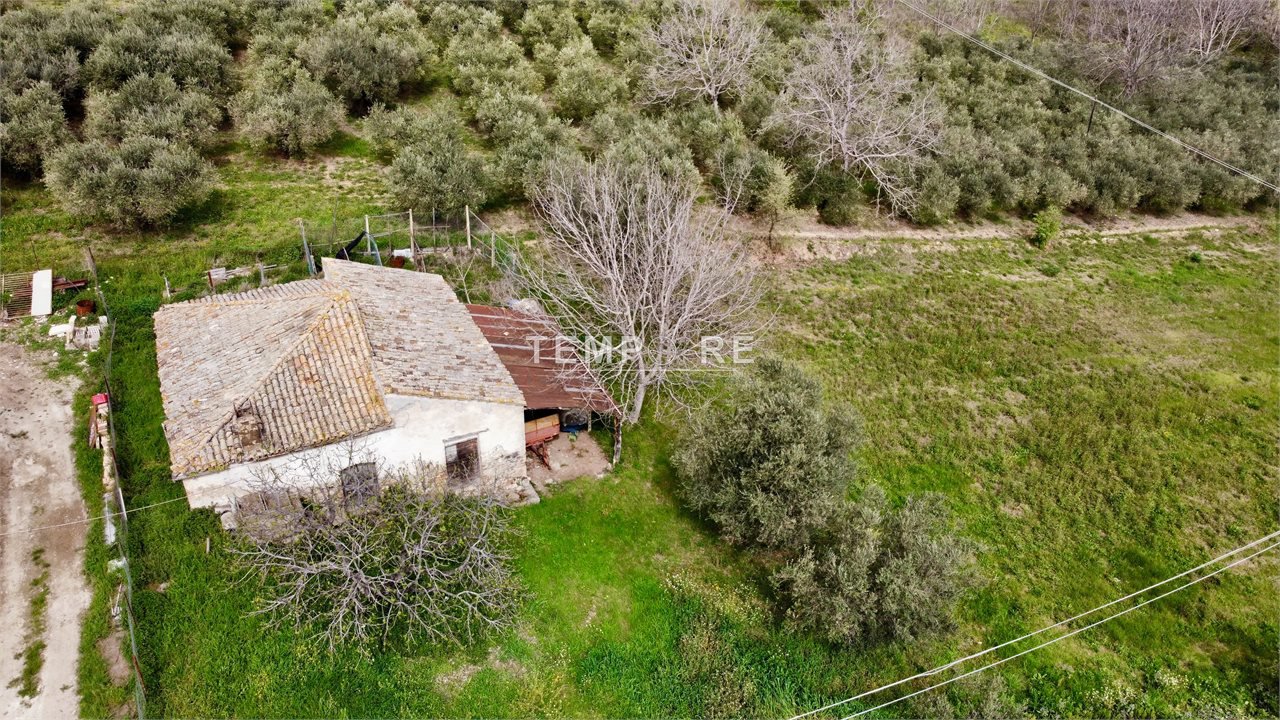 Rustico in vendita a Mozzagrogna