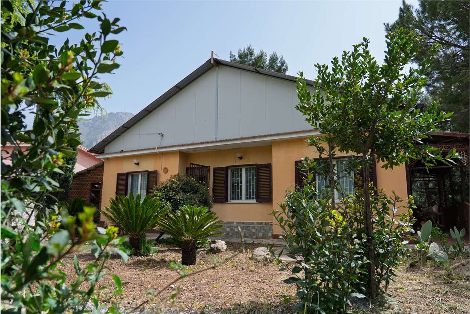 Villa in vendita a Montelepre