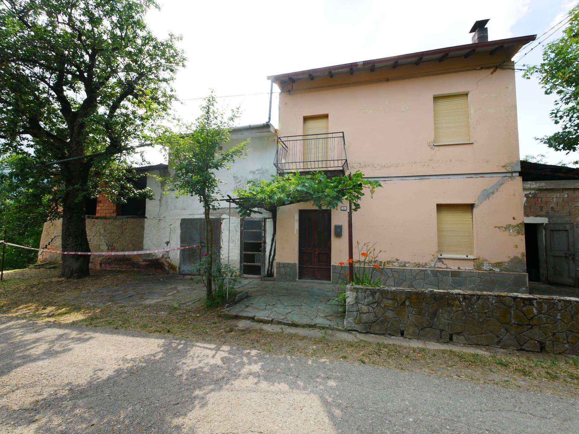 Porzione di casa indipendente in vendita a Polinago