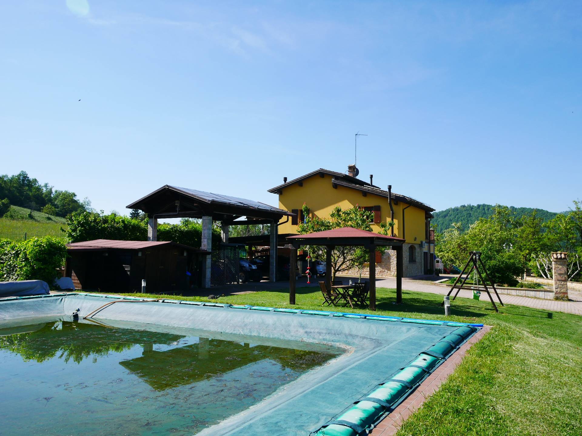 Villa in vendita a Serramazzoni