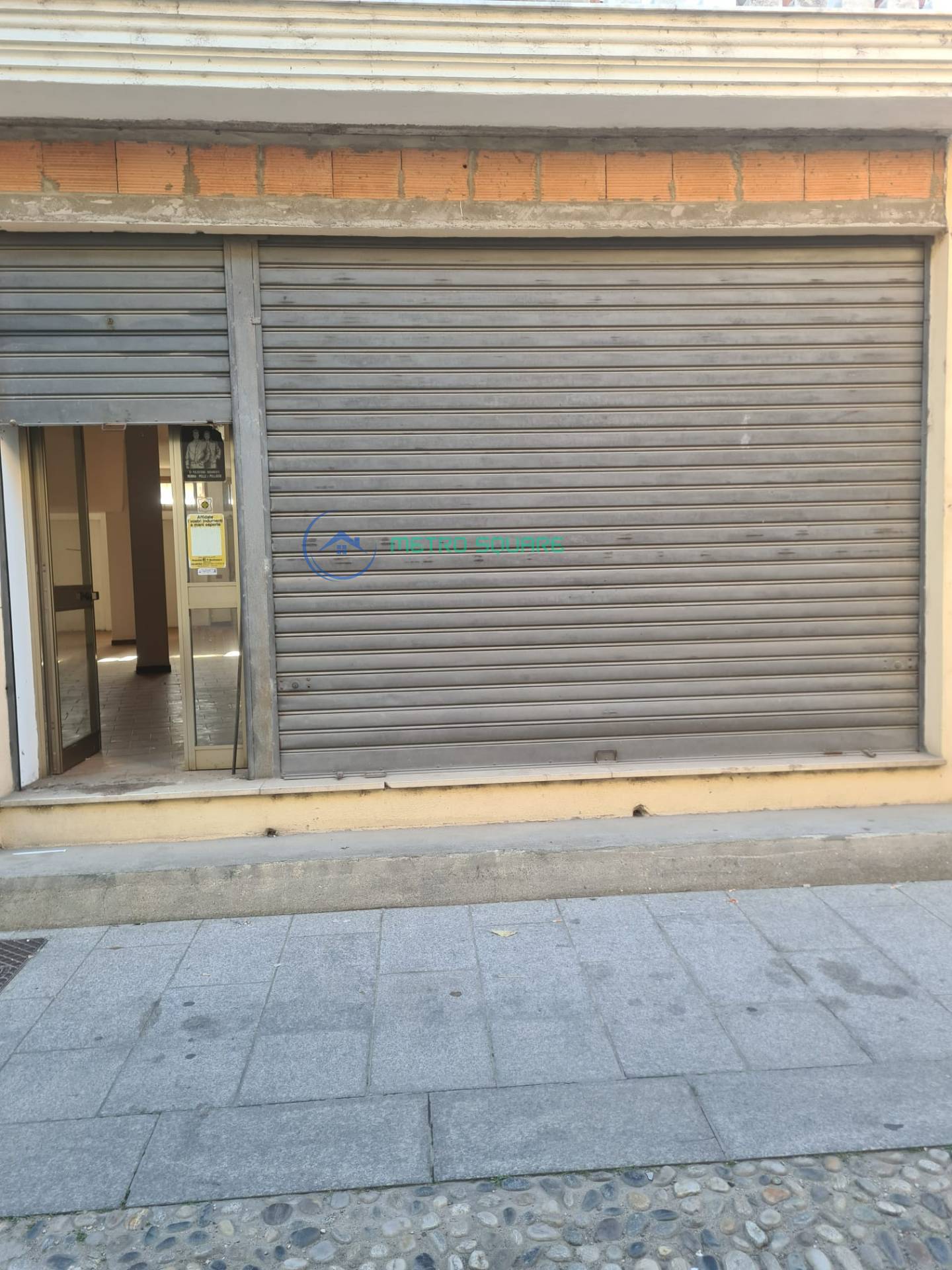 Locale commerciale in affitto a San Gavino Monreale
