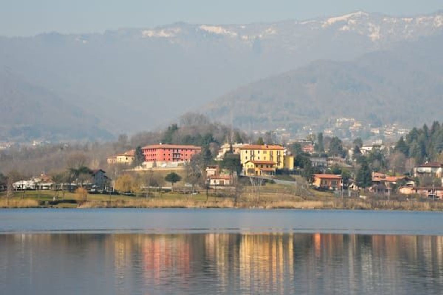 Appartamento in vendita a Montorfano