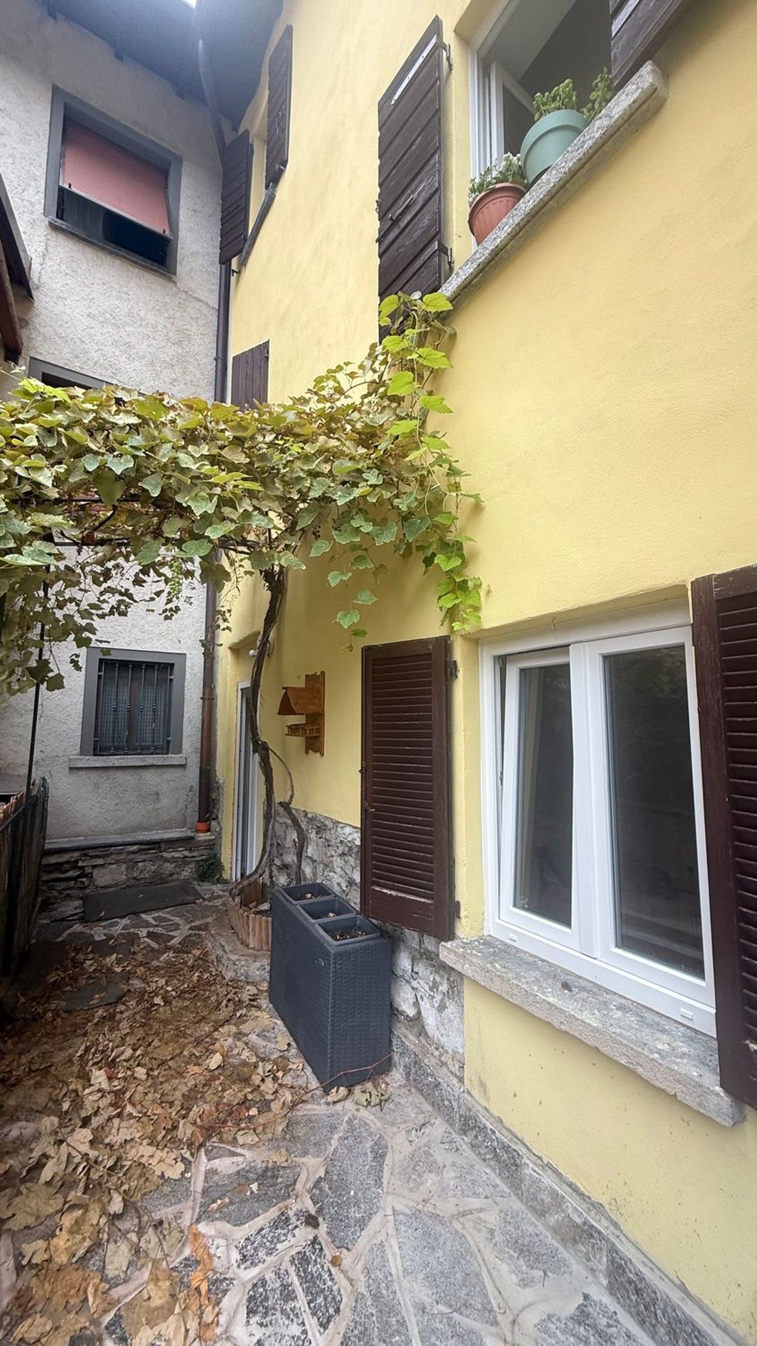 Casa singola in vendita a Torno
