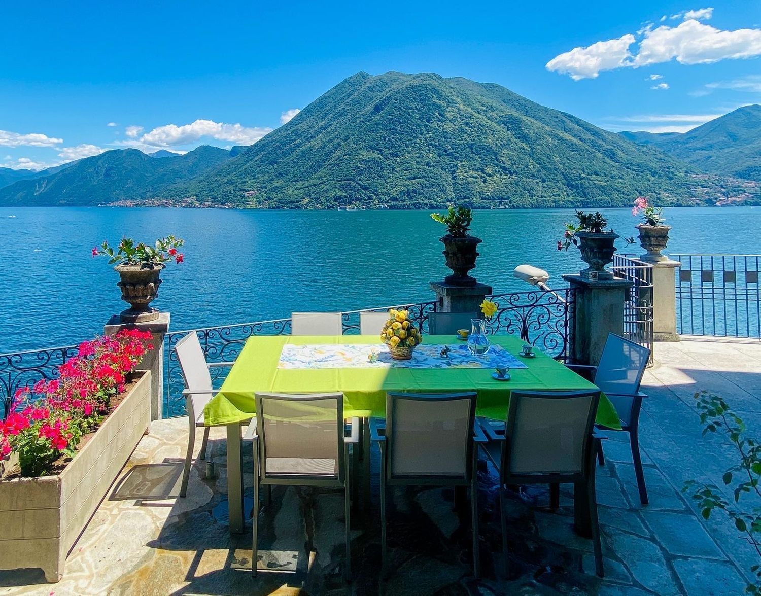 Villa in vendita a Argegno