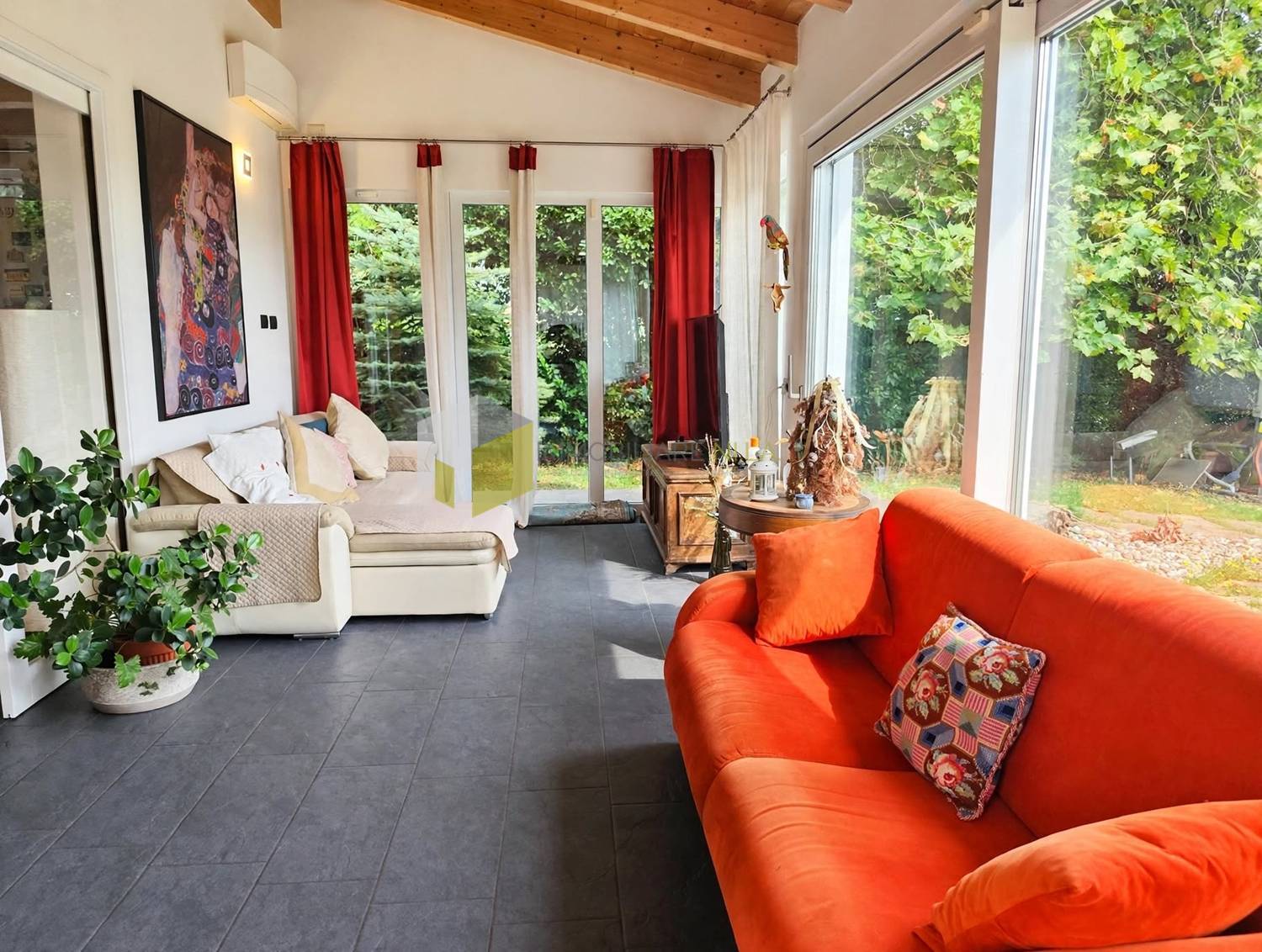 Villa con giardino a San Giuliano Terme
