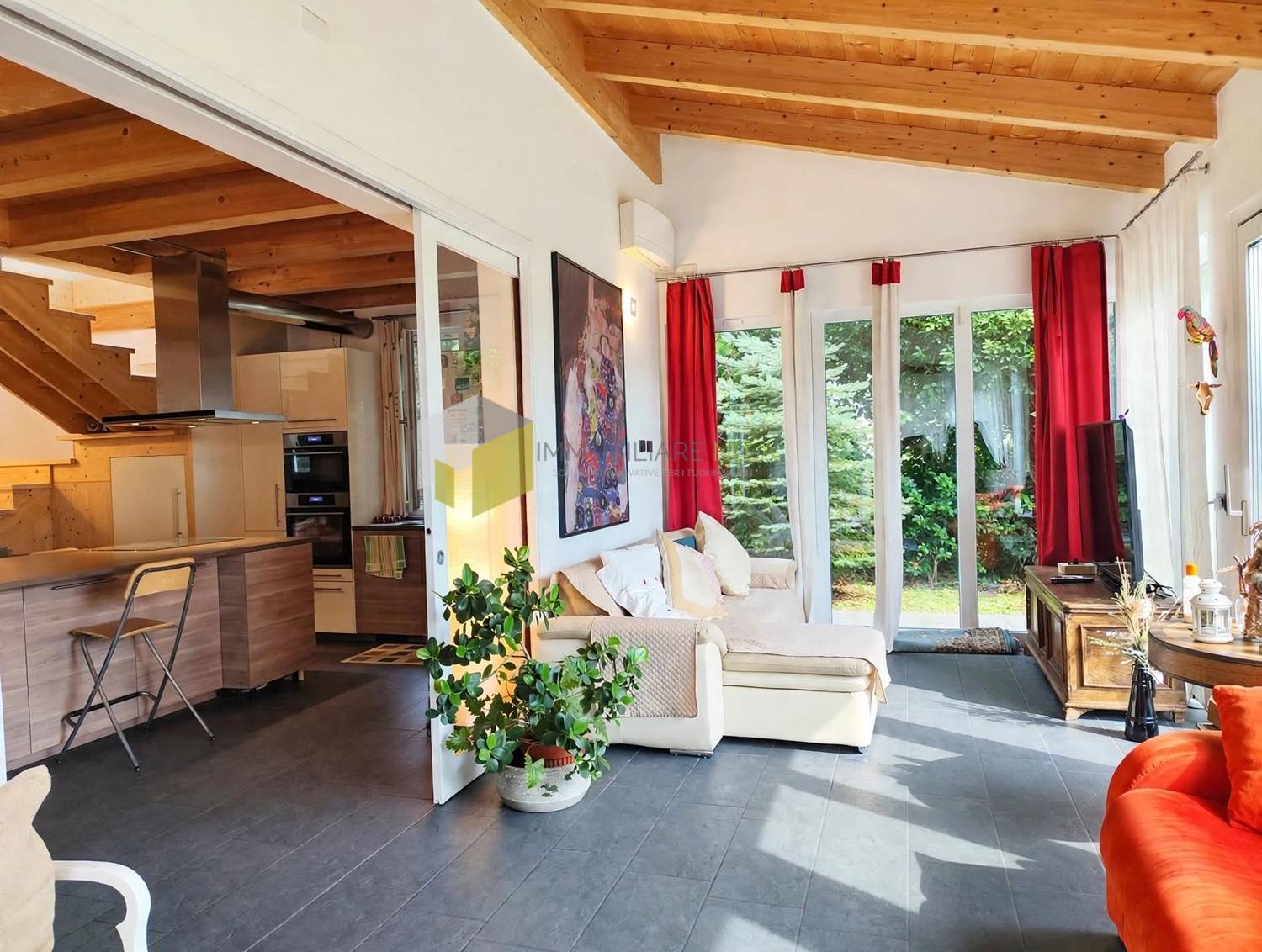 Villa con giardino a San Giuliano Terme