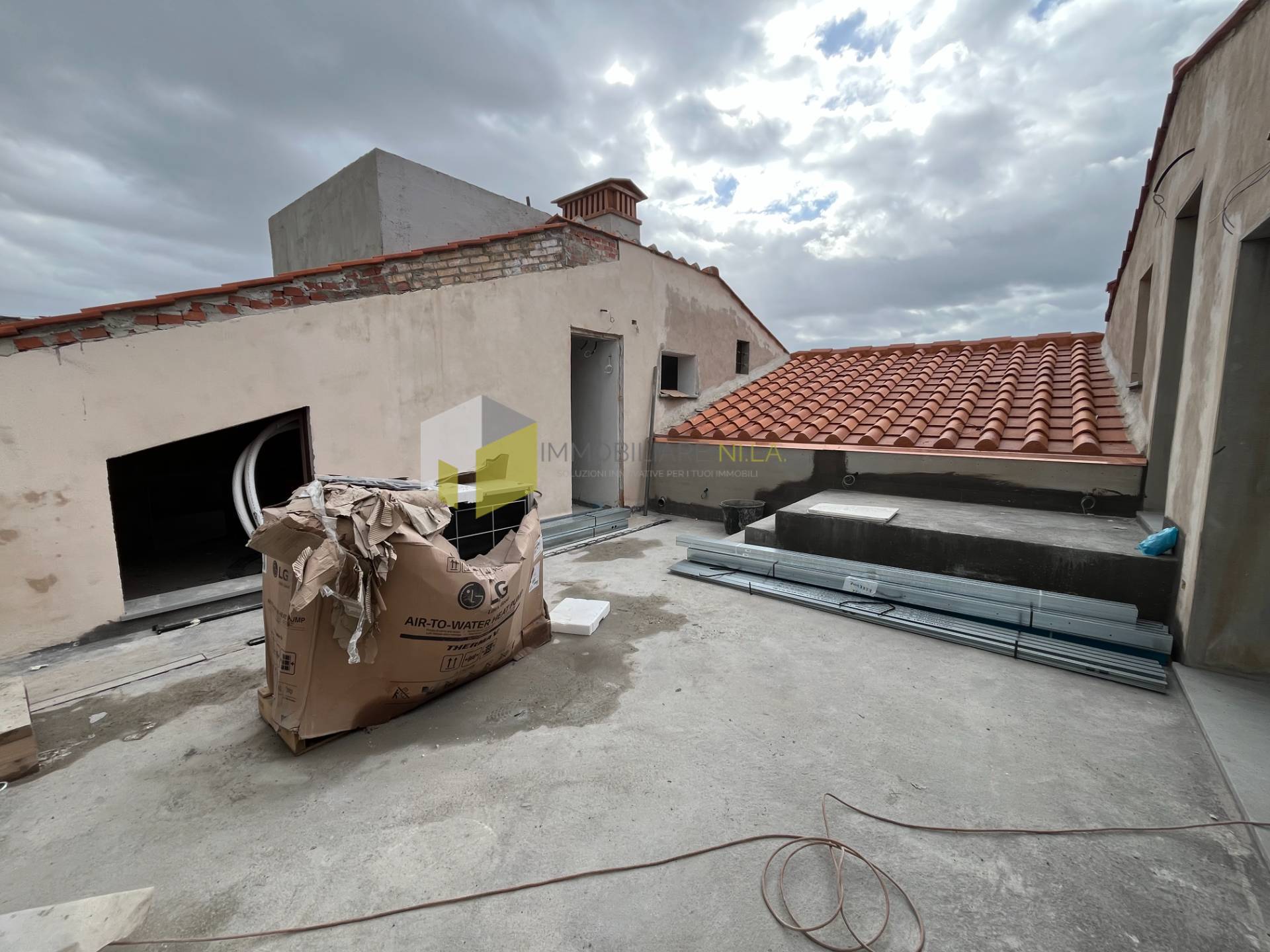 Appartamento con terrazzo a Pisa
