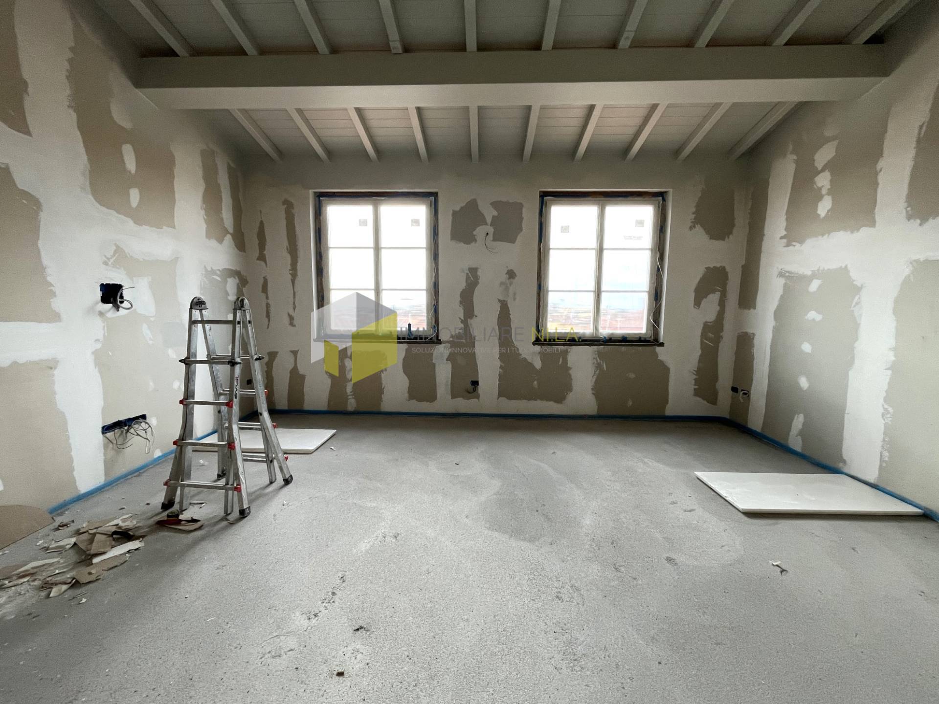 Appartamento con terrazzo a Pisa