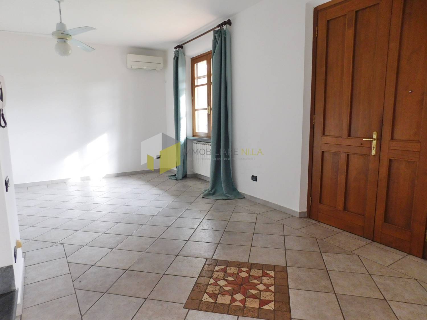 Villa con giardino a Vecchiano