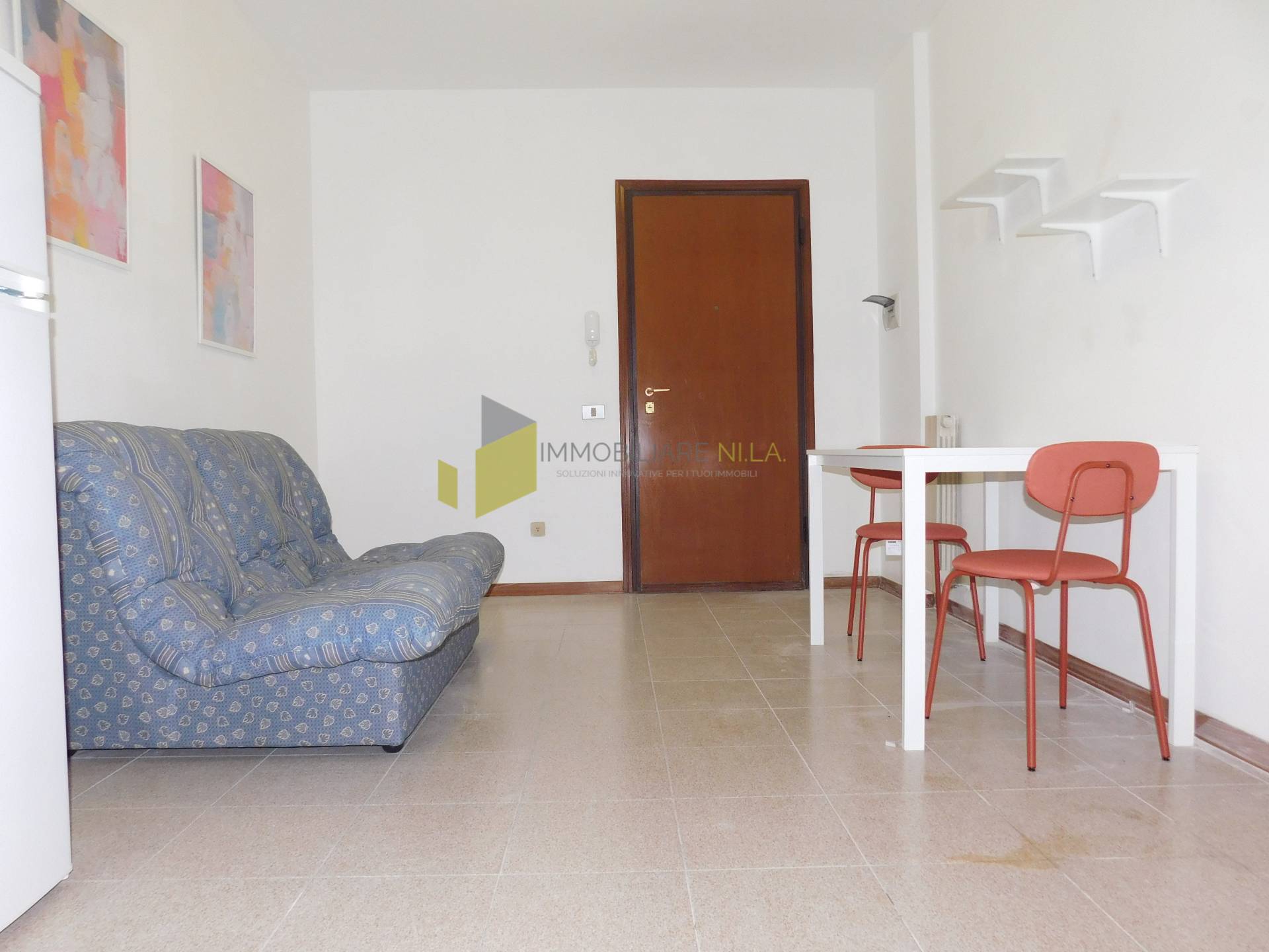 Trilocale arredato in affitto a Pisa