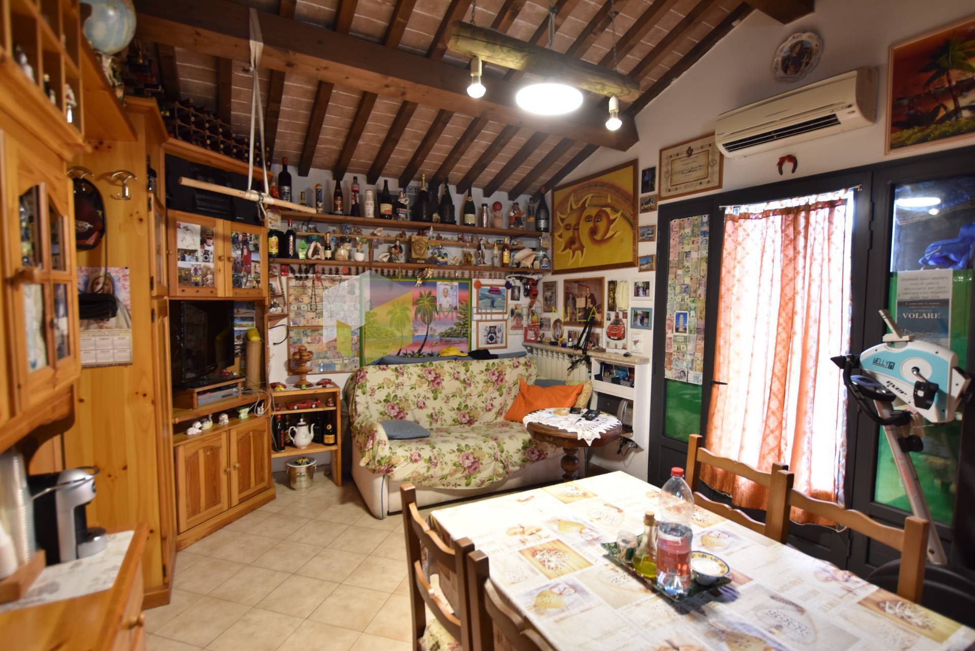 Casa indipendente ristrutturata a Cascina