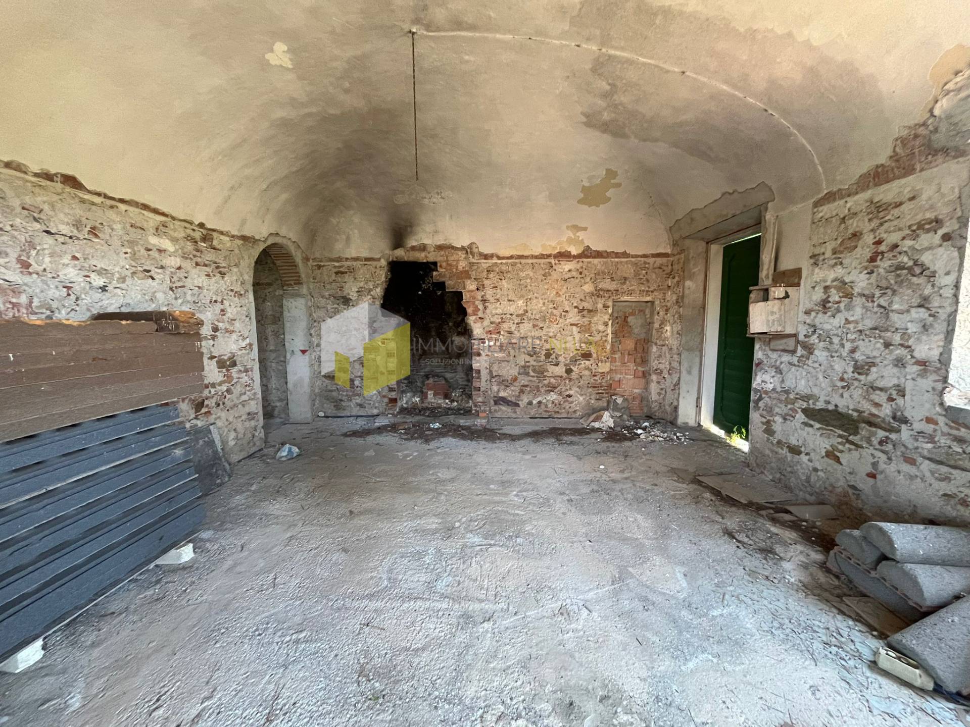 Casa indipendente con giardino a San Giuliano Terme