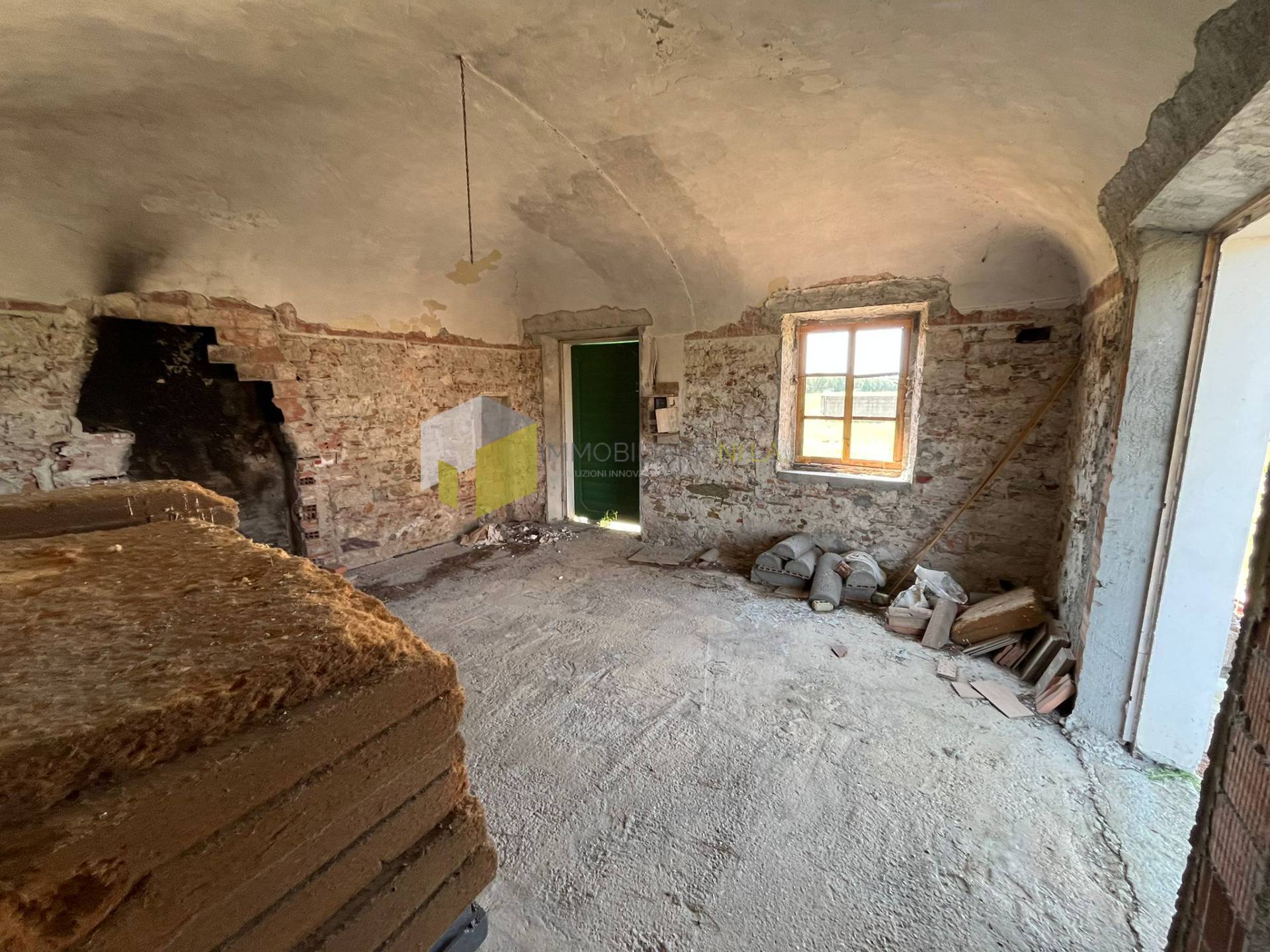 Casa indipendente con giardino a San Giuliano Terme