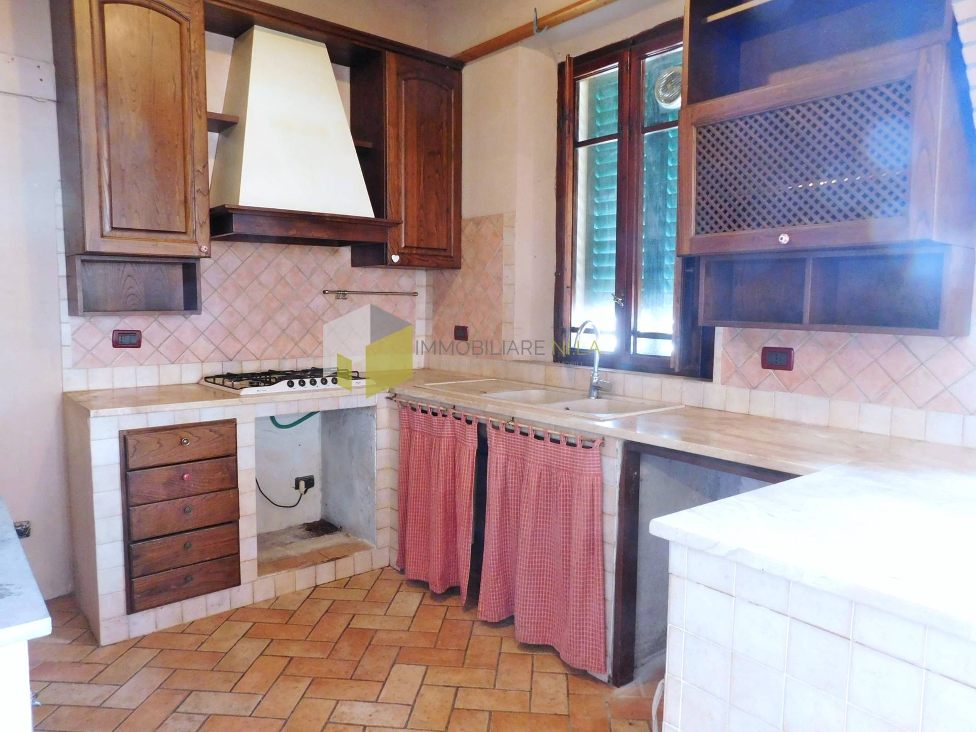 Quadrilocale in vendita a Calci