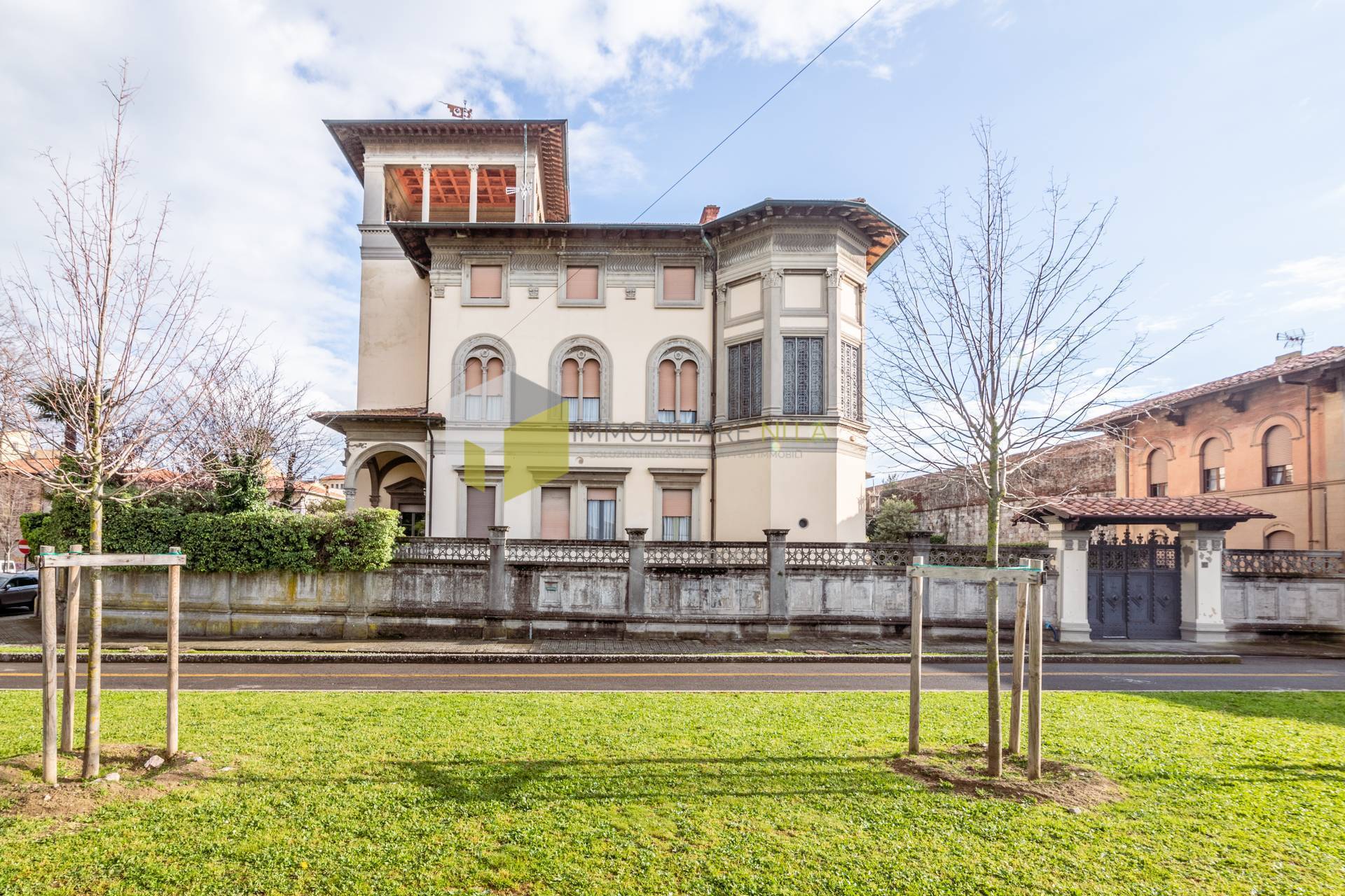 Villa con giardino a Pisa