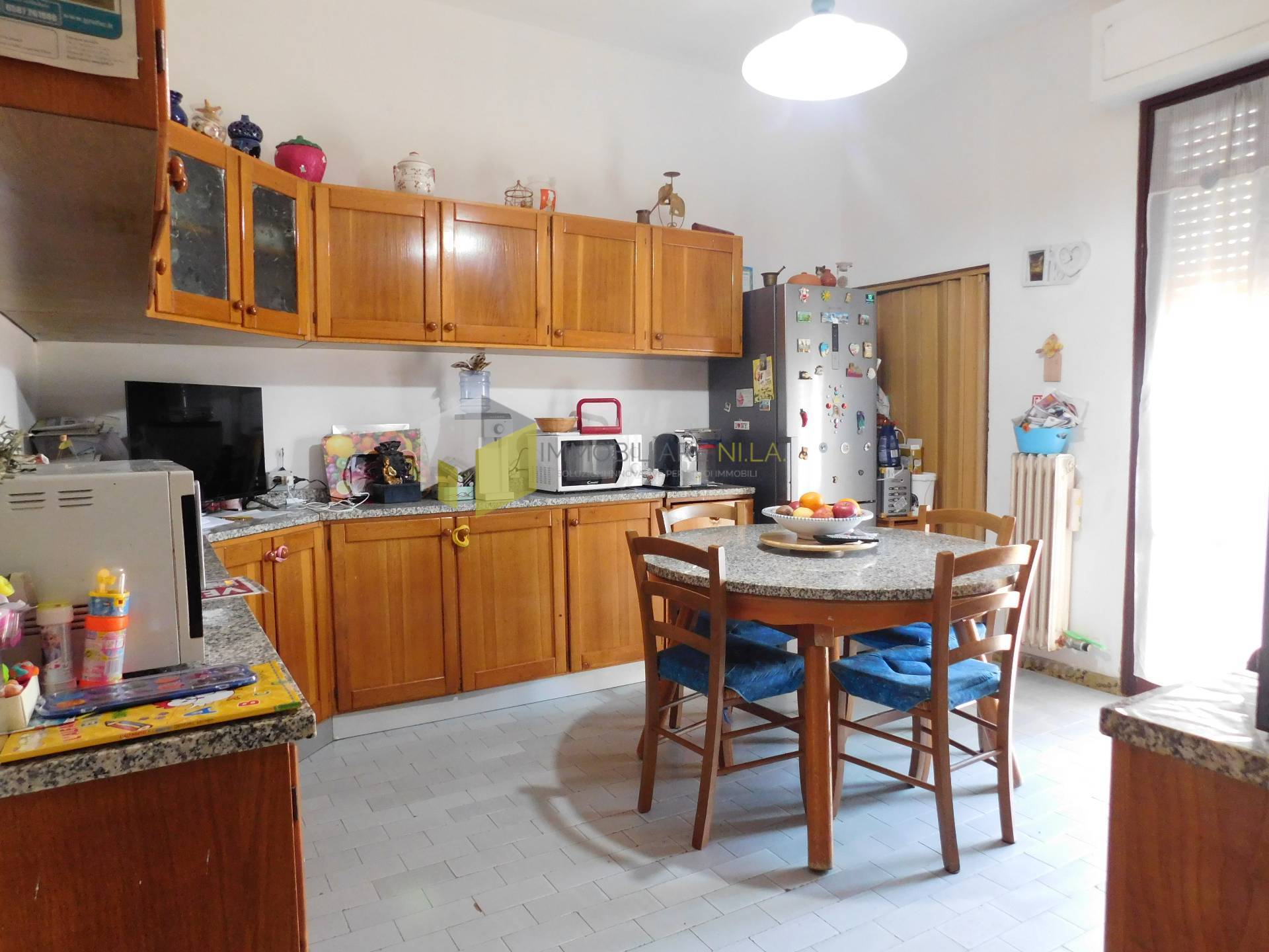 Appartamento con terrazzo a San Giuliano Terme