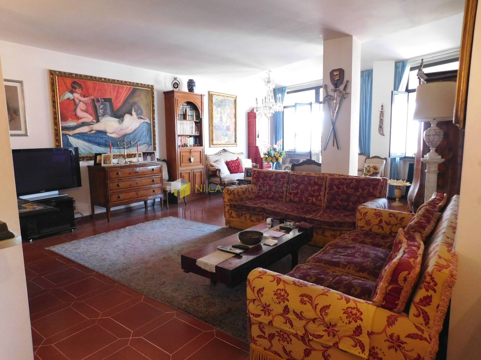 Attico con terrazzo a Pisa