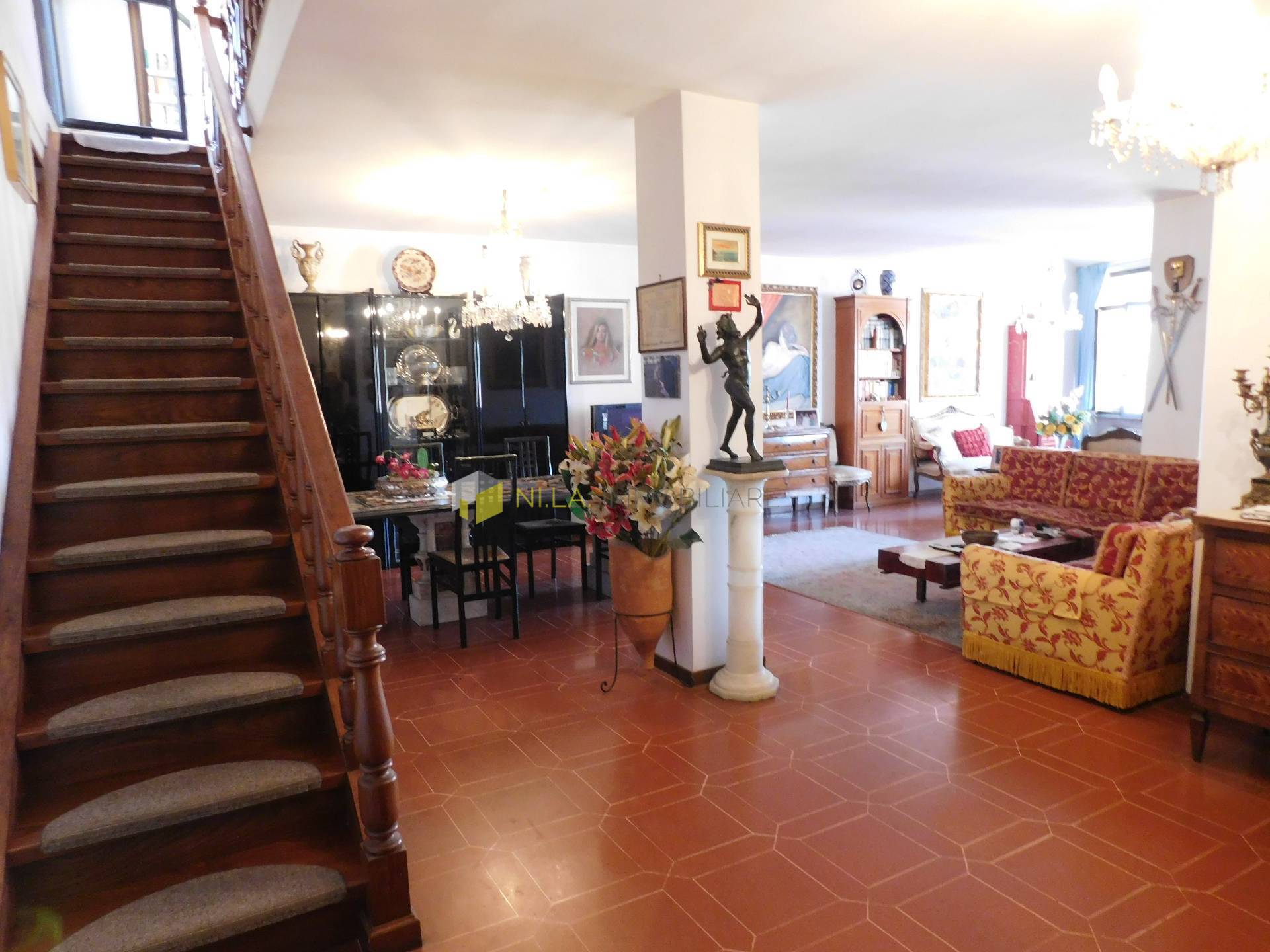 Attico con terrazzo a Pisa